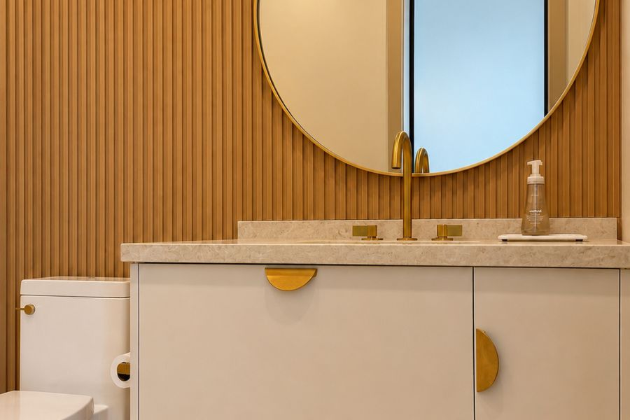 BA-005 Wood Slat Round Mirror