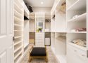 CL-008 Modern minimalist walk-in closet design