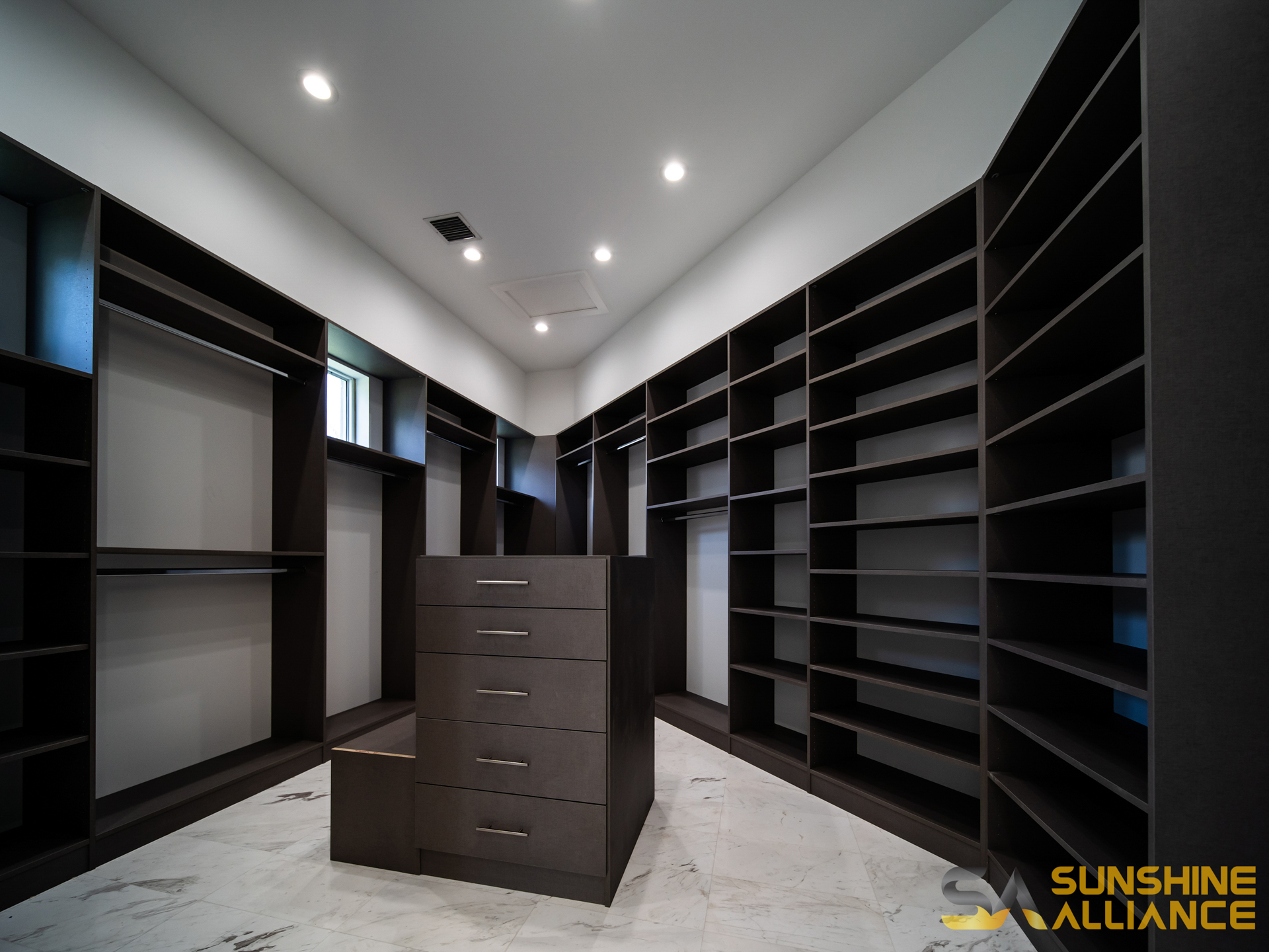 Closet Systems – Sunshine Alliance