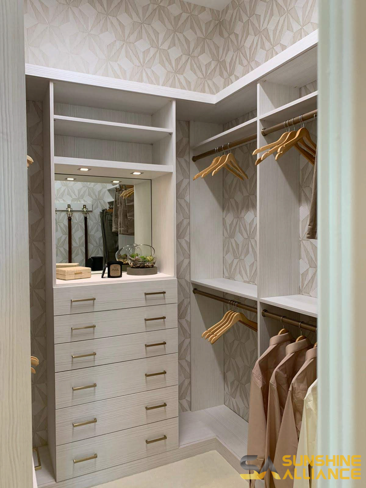 Closet Systems – Sunshine Alliance