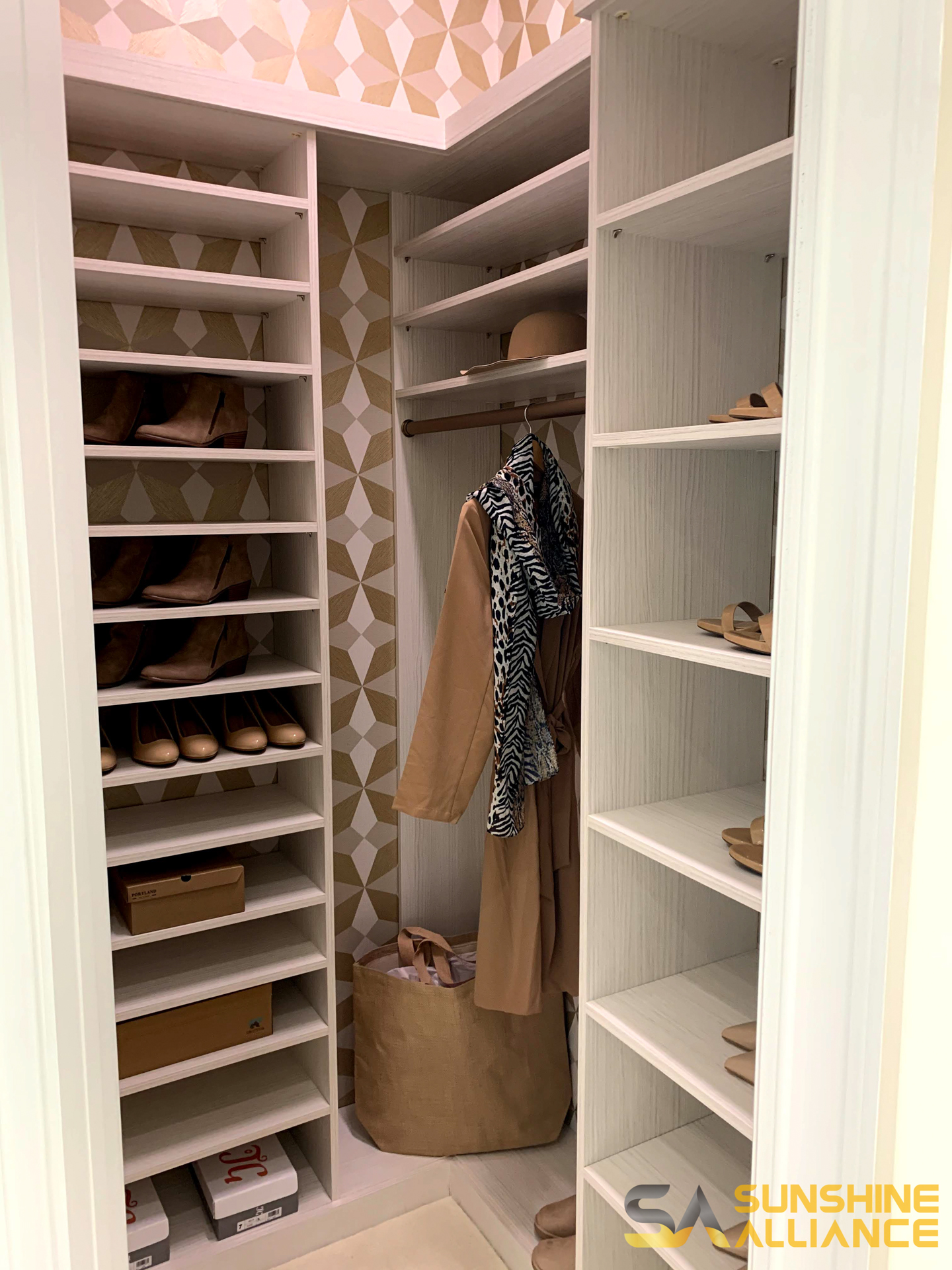 Closet Systems – Sunshine Alliance