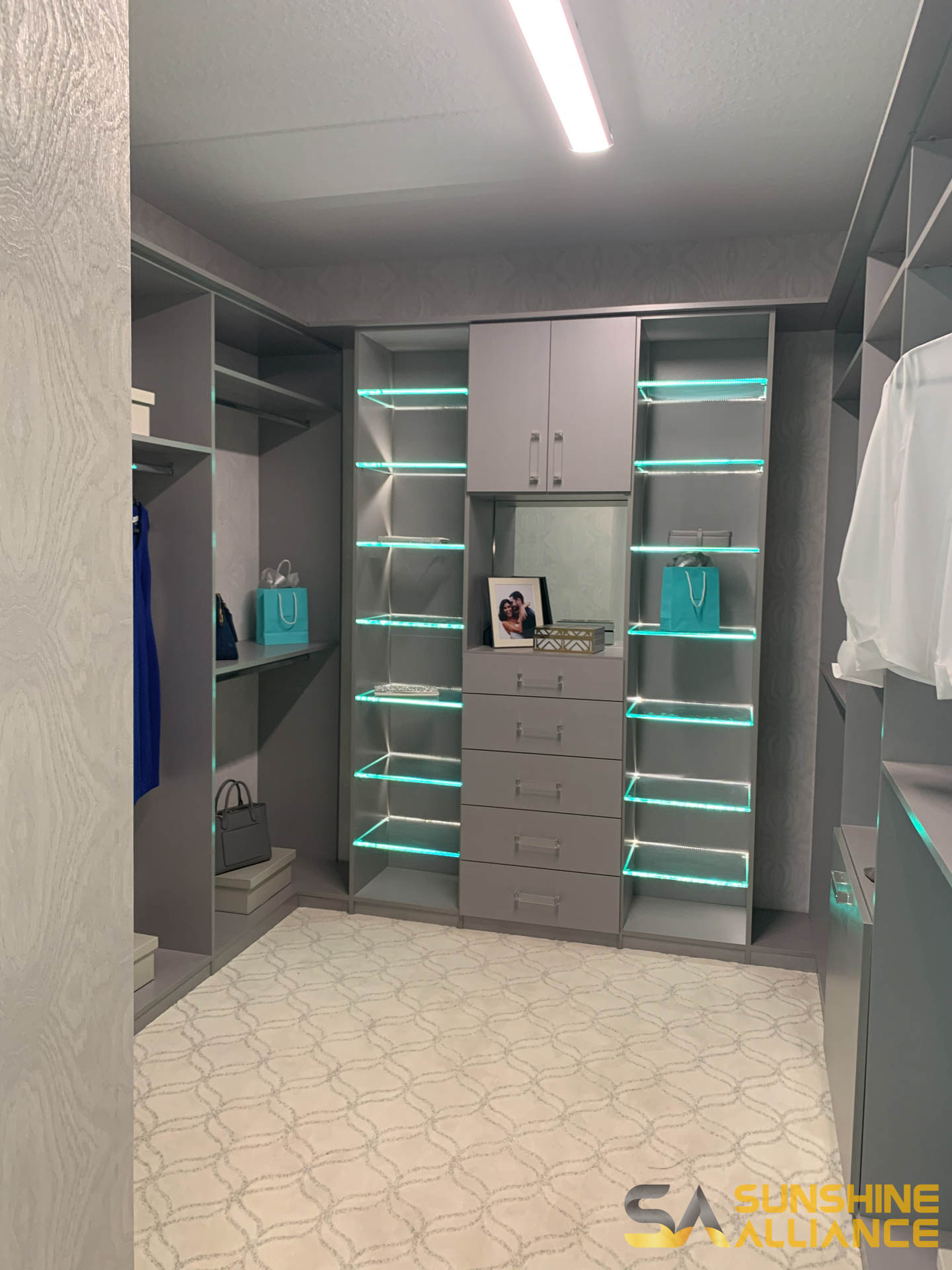 Closet Systems – Sunshine Alliance