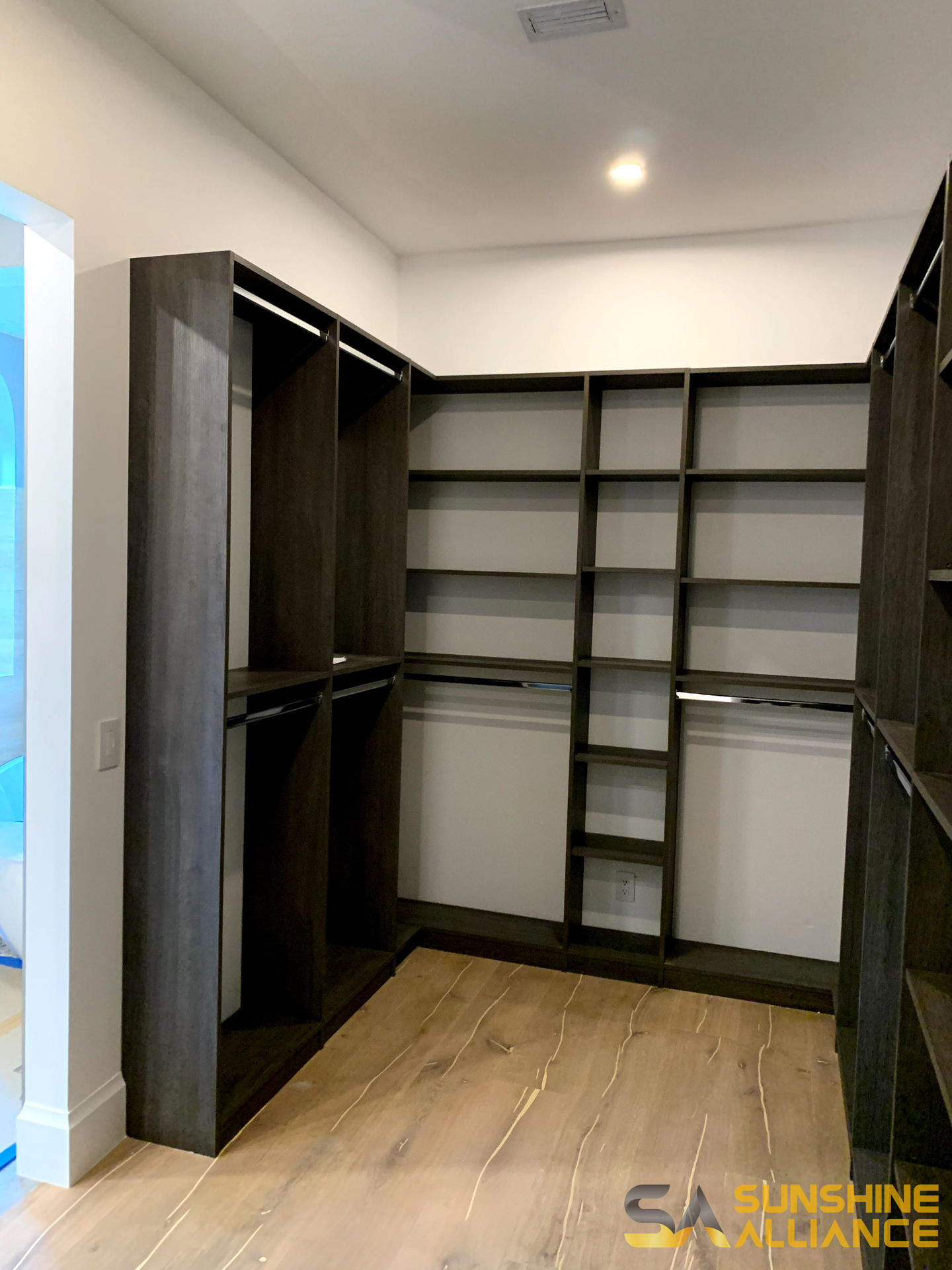 Closet Systems – Sunshine Alliance