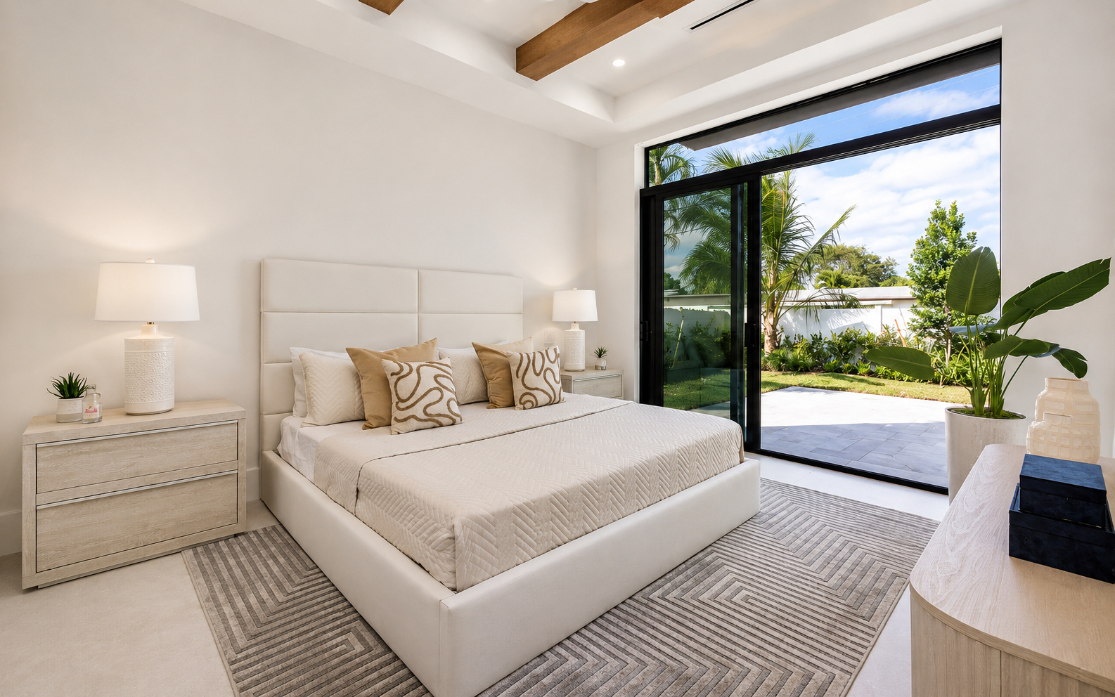BR-005 Bedroom master Modern minimalist bedroom with outdoor view