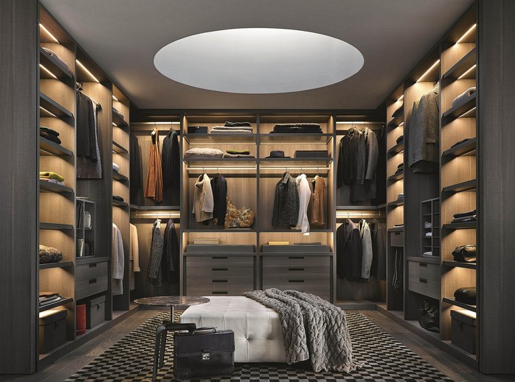 CL-016 Closet walk-in with modern design