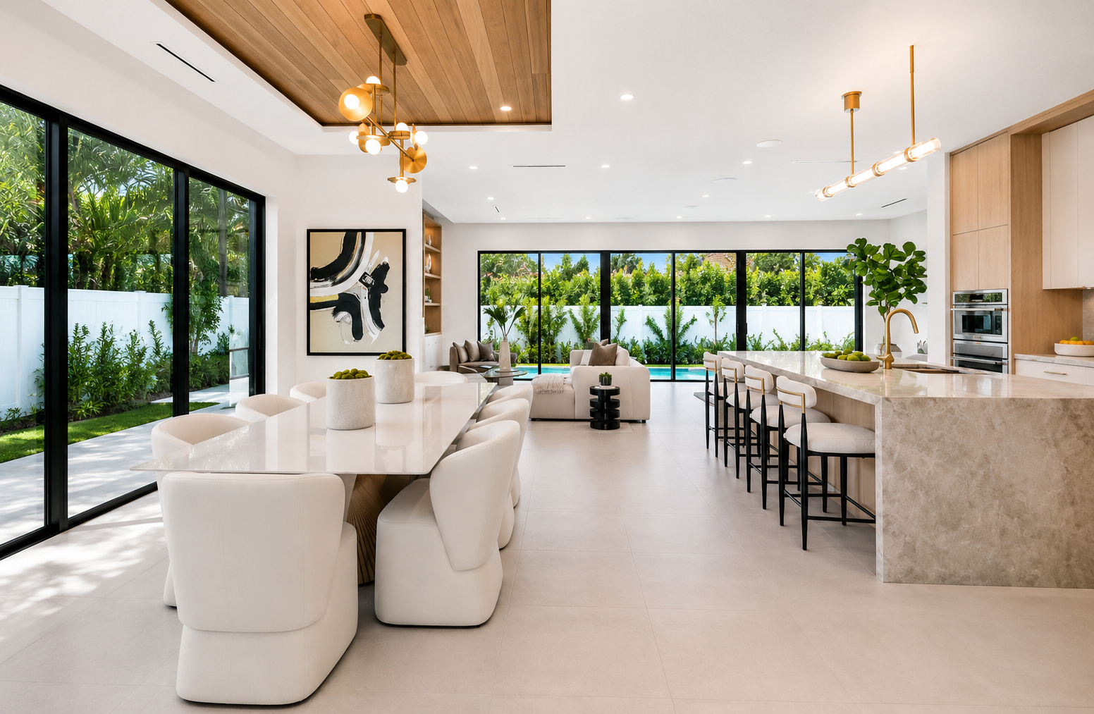Open-plan entertaining space | Sunshine Alliance, Boca Raton FL