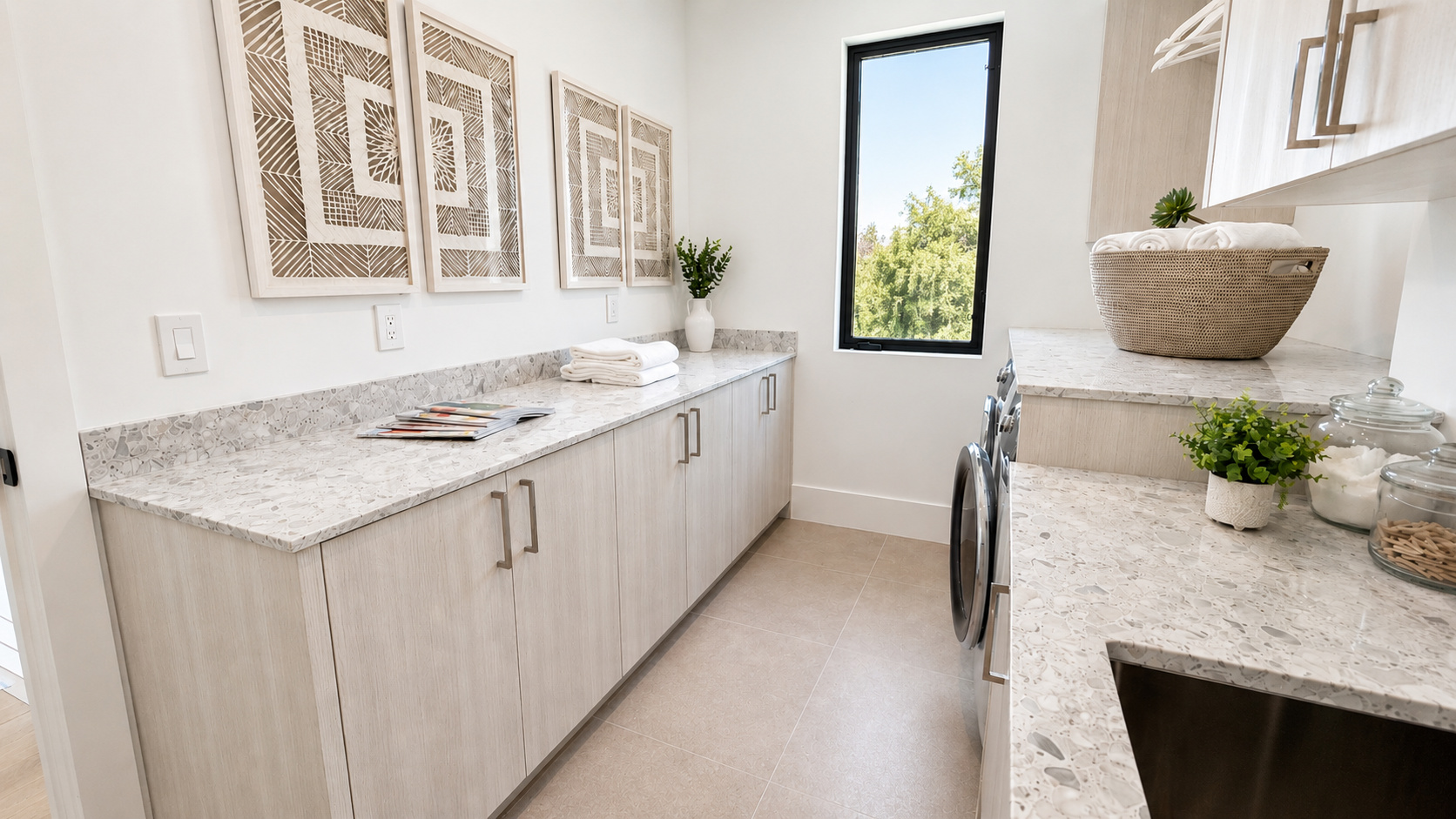 LA-002 Laundry Room